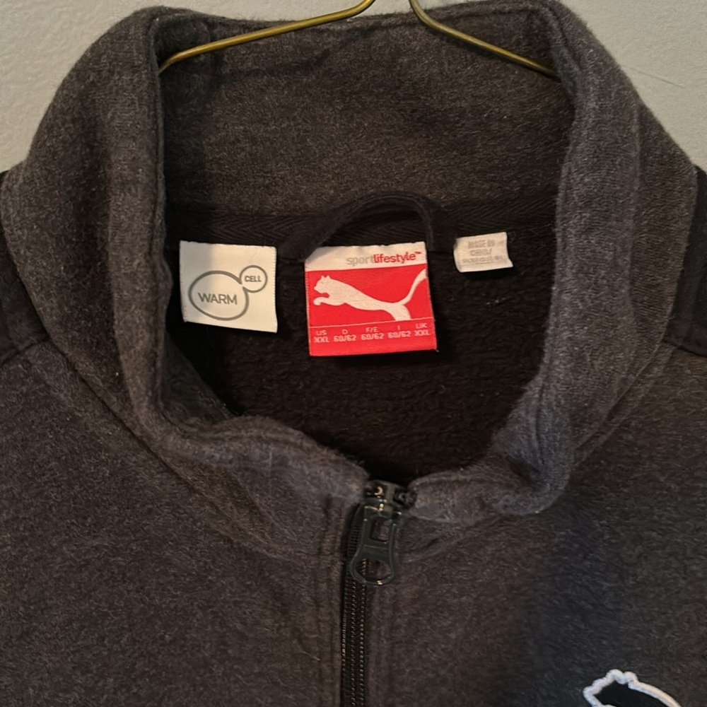 Men’s Puma Athletic jacket. - Picture 2 of 4